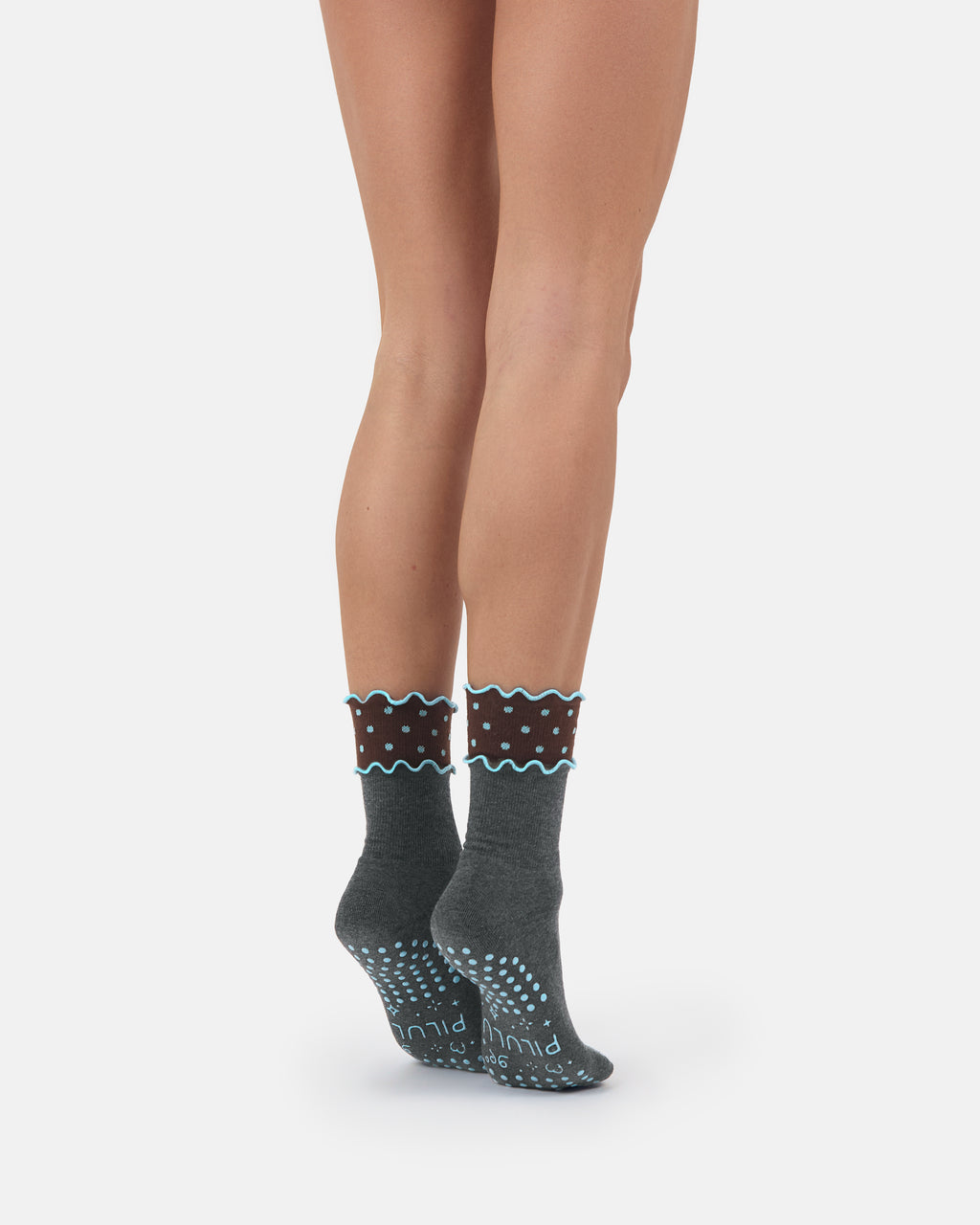 Snowberry Mocha Grip Socks